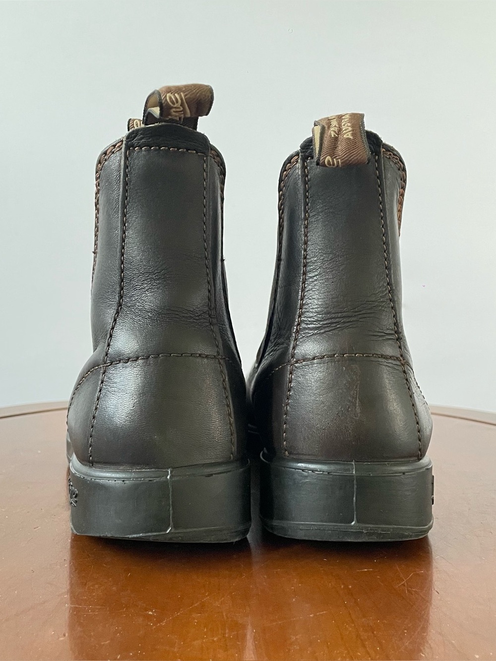 Blundstone 500 series Chelsea boots in walnut brown leather | AU 6.5 - Picture 4 of 8